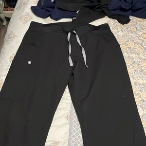 Large, tall figs scrub pants